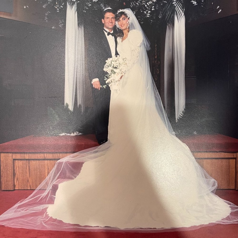 Jim Hjelm Original Wedding Gown - Picture 3 of 5